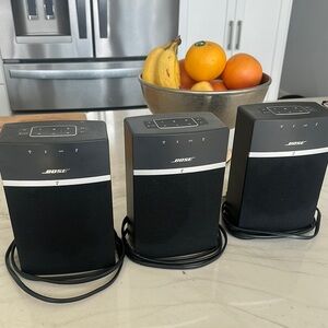 Bose Black Portable Speakers Sleek Design